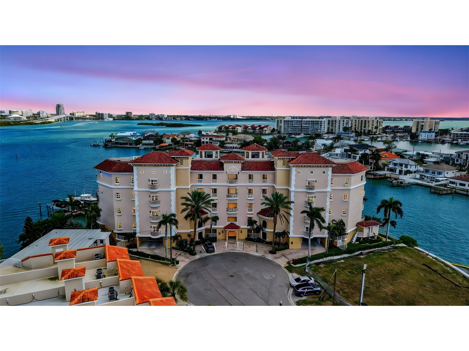 205 Brightwater Drive #202 Clearwater Beach FL 33767 TB8472266 image1