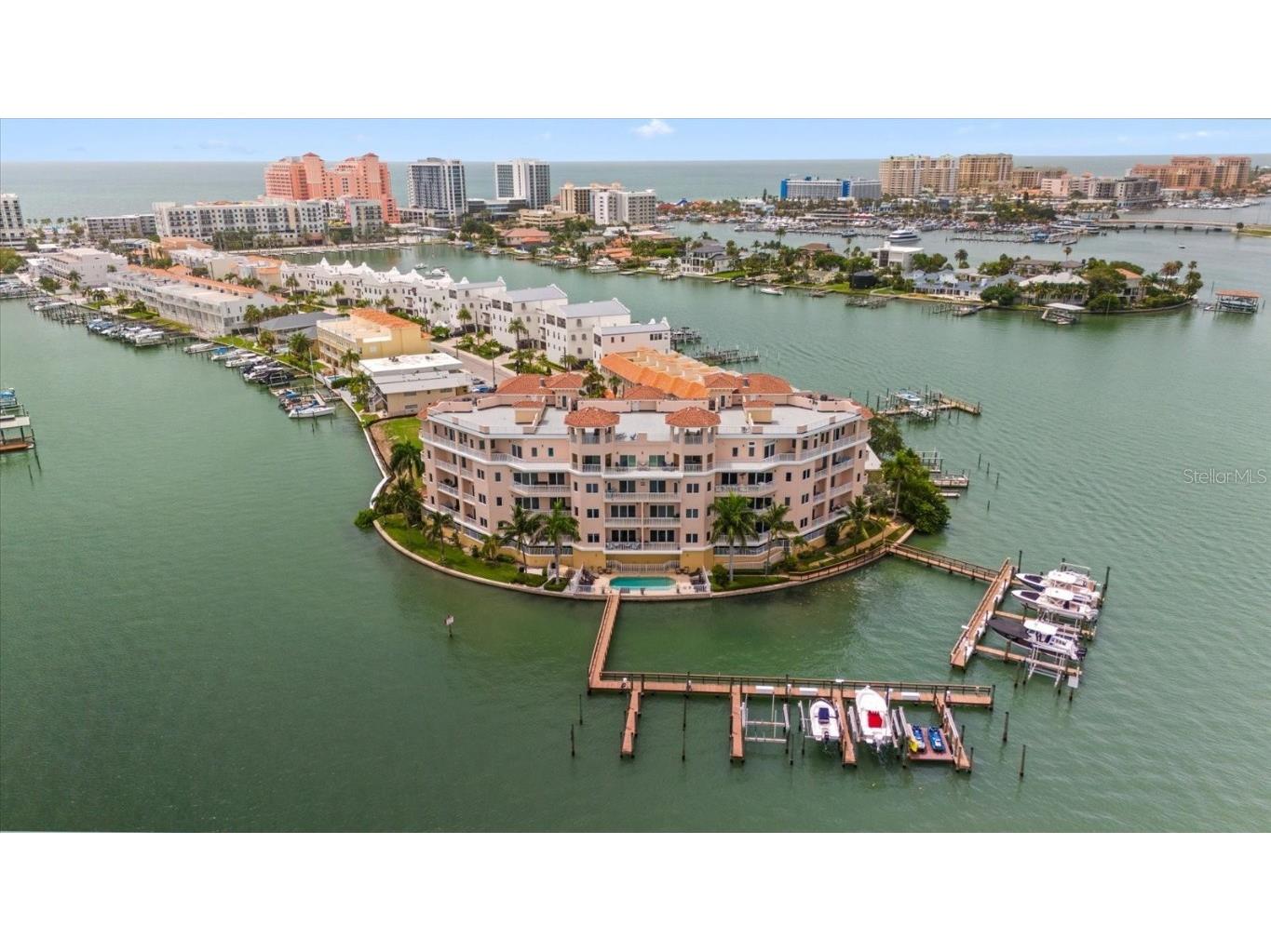 205 Brightwater Drive #401 Clearwater Beach FL 33767 TB8437361 image1