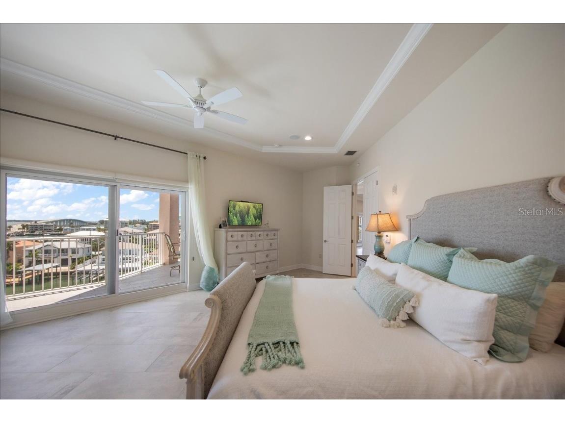 205 Brightwater Drive #401 Clearwater Beach FL 33767 TB8437361 image16