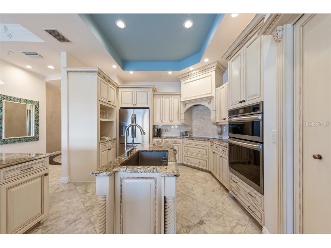 205 Brightwater Drive #401 Clearwater Beach FL 33767 TB8437361 image6