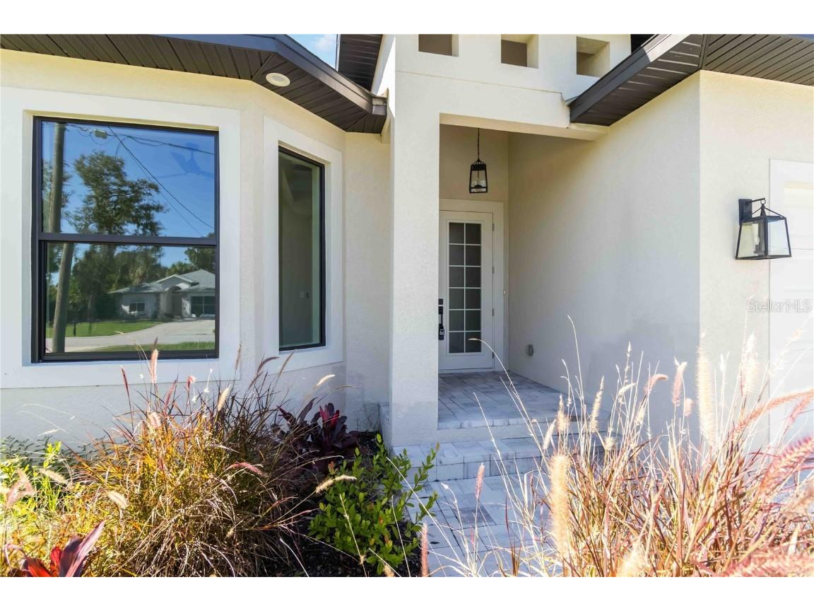 205 Cougar Way Rotonda West FL 33947 N6140551 image5