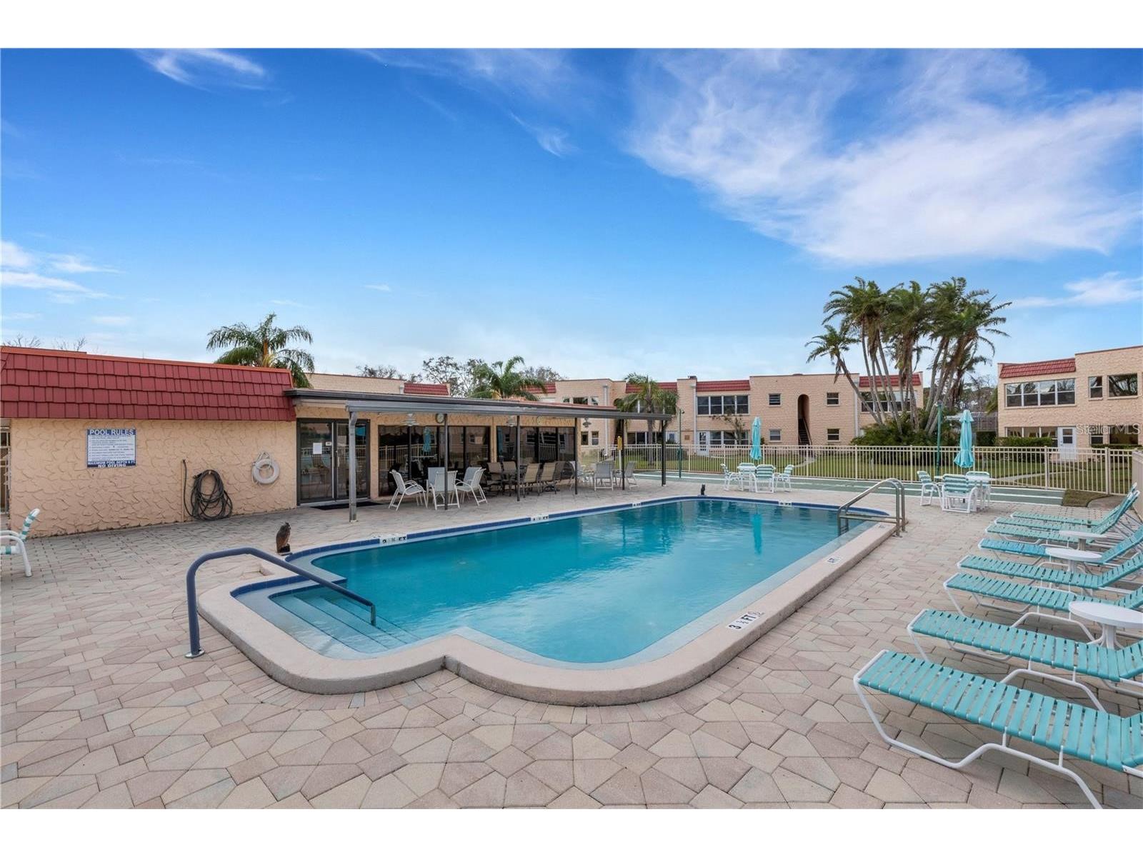 205 Dogwood Circle #205 Seminole FL 33777 TB8478316 image20