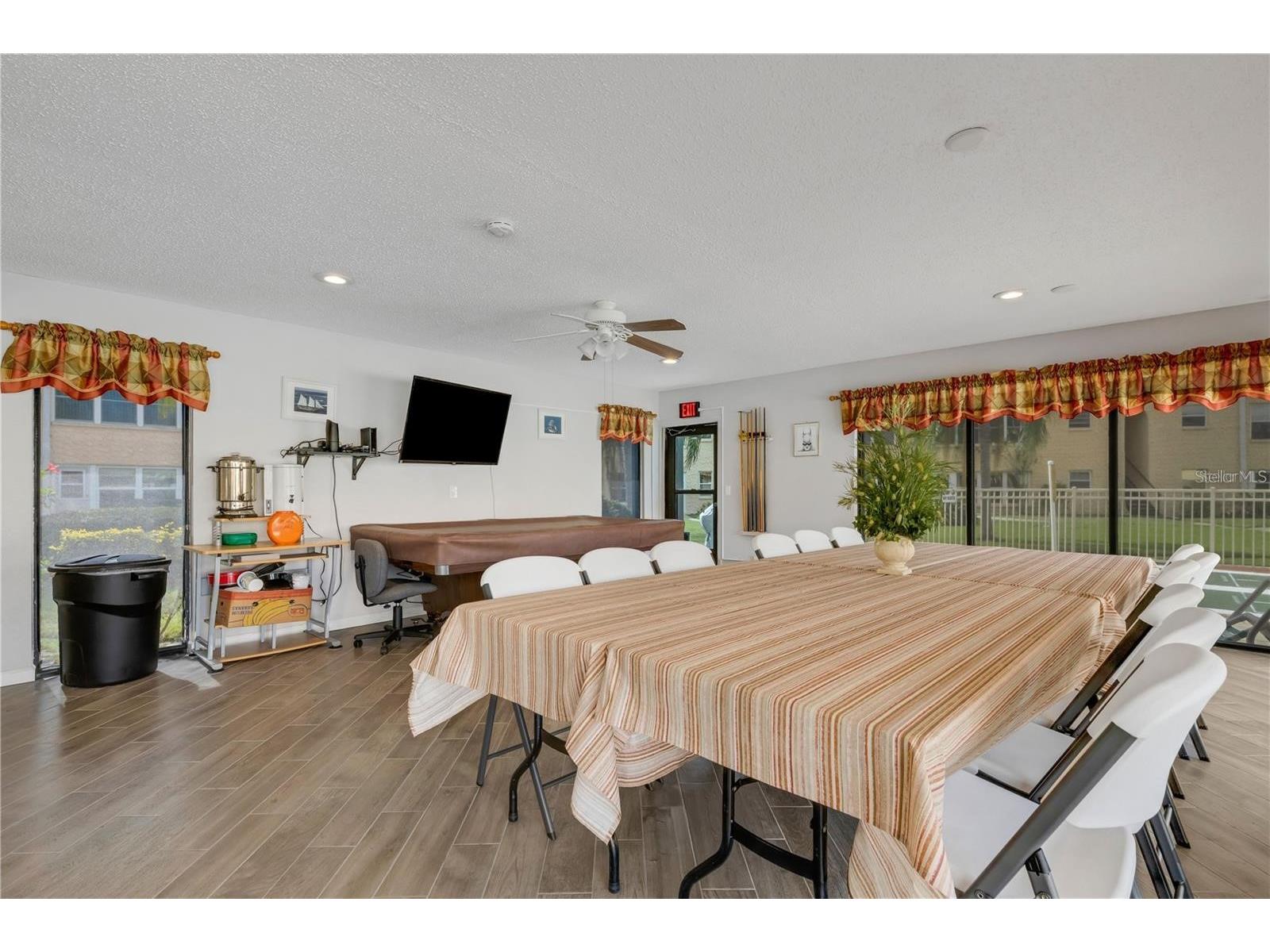 205 Dogwood Circle #205 Seminole FL 33777 TB8478316 image21