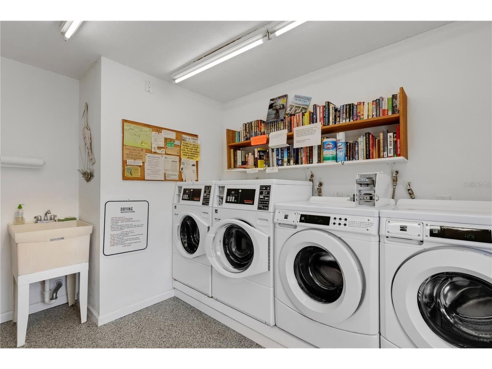 205 Dogwood Circle #205 Seminole FL 33777 TB8478316 image26