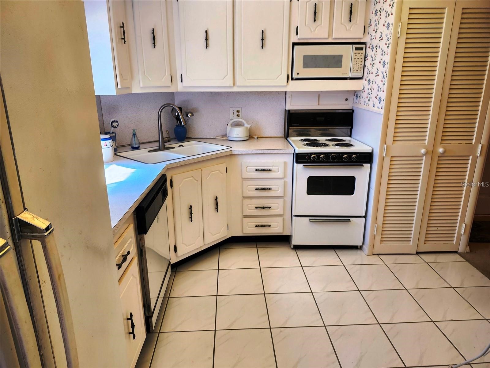 205 Dogwood Circle #205 Seminole FL 33777 TB8478316 image9