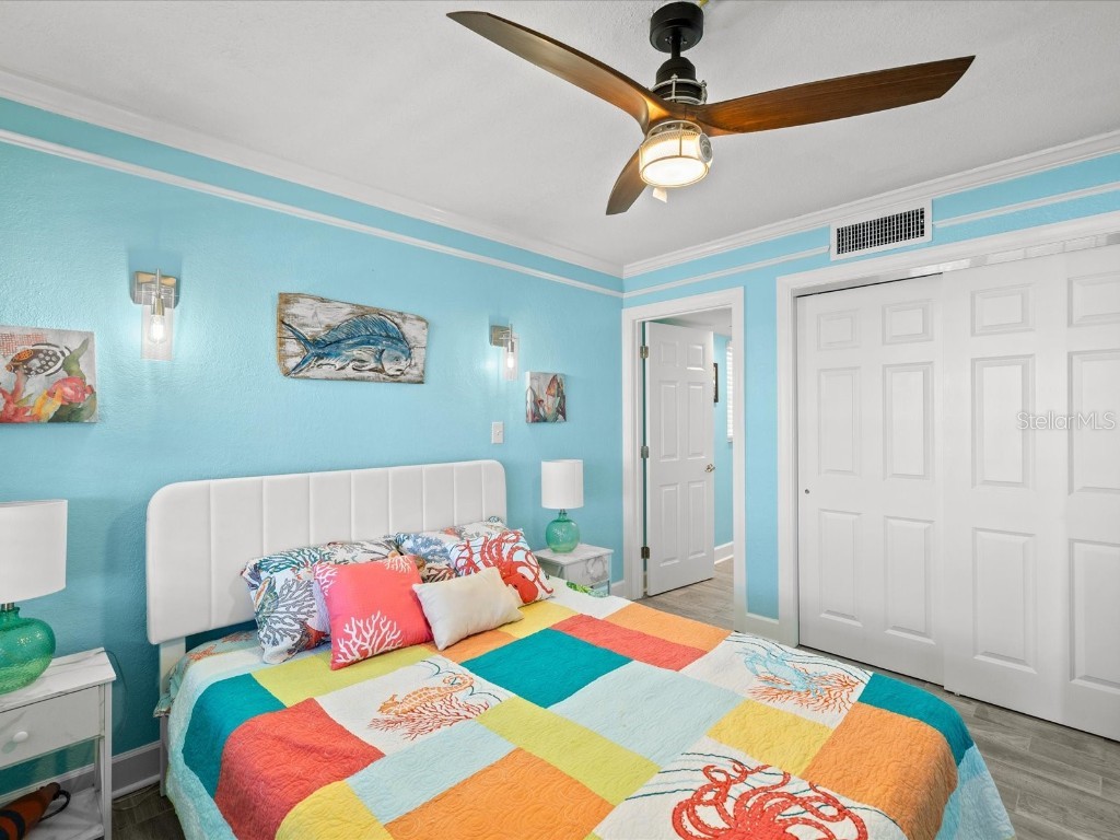 205 Dolphin Point #4 Clearwater Beach FL 33767 TB8446838 image11