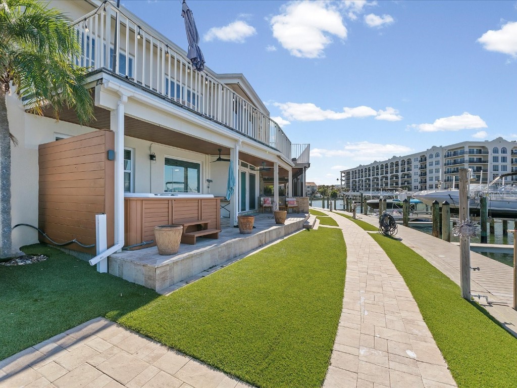 205 Dolphin Point #4 Clearwater Beach FL 33767 TB8446838 image21