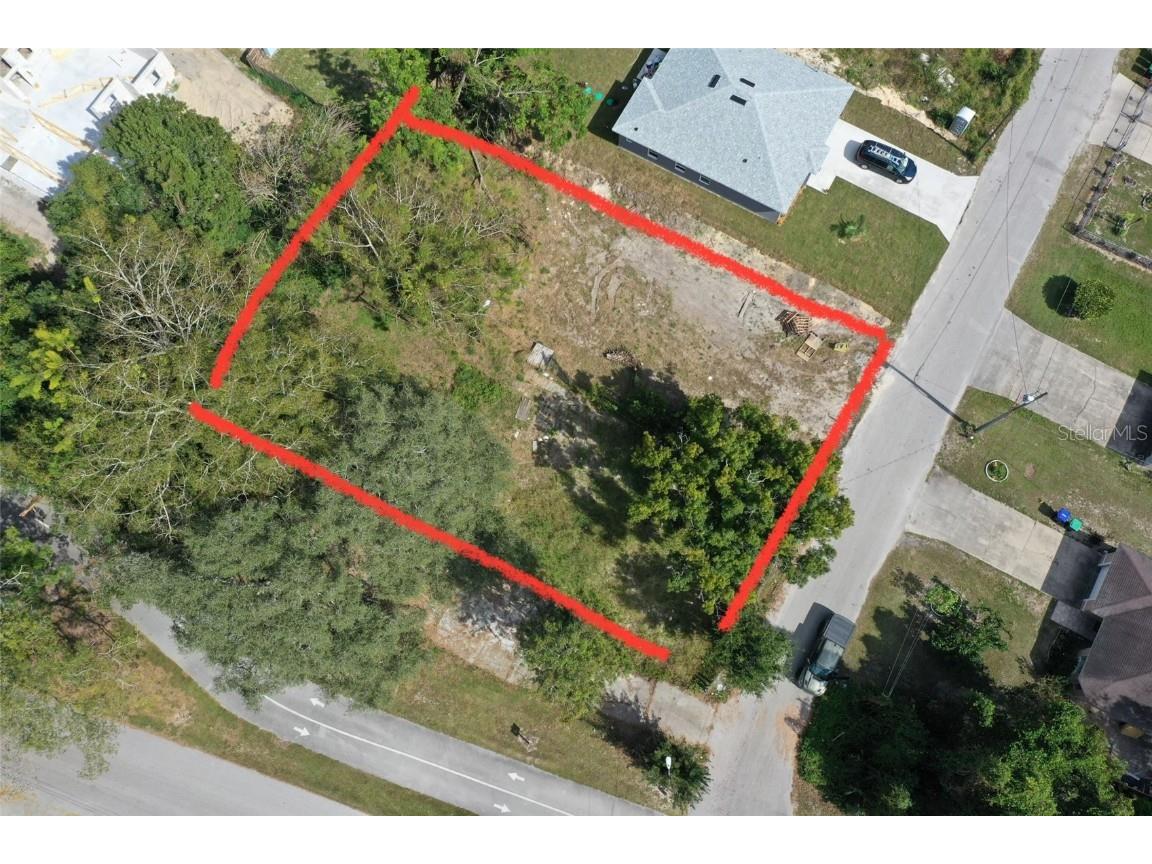 205 E 17th Street Apopka FL 32703 O6069928 image1