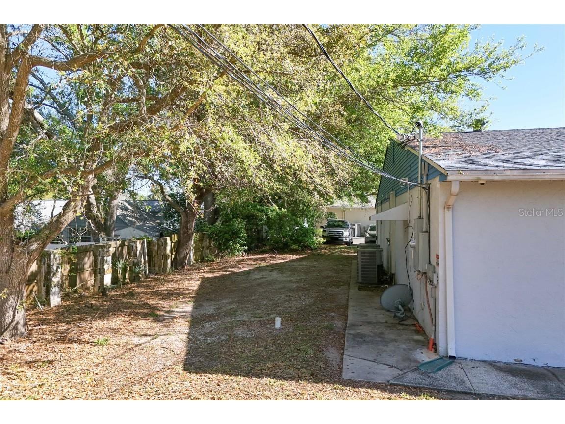 205 E Burleigh Boulevard Tavares FL 32778 O6361955 image21