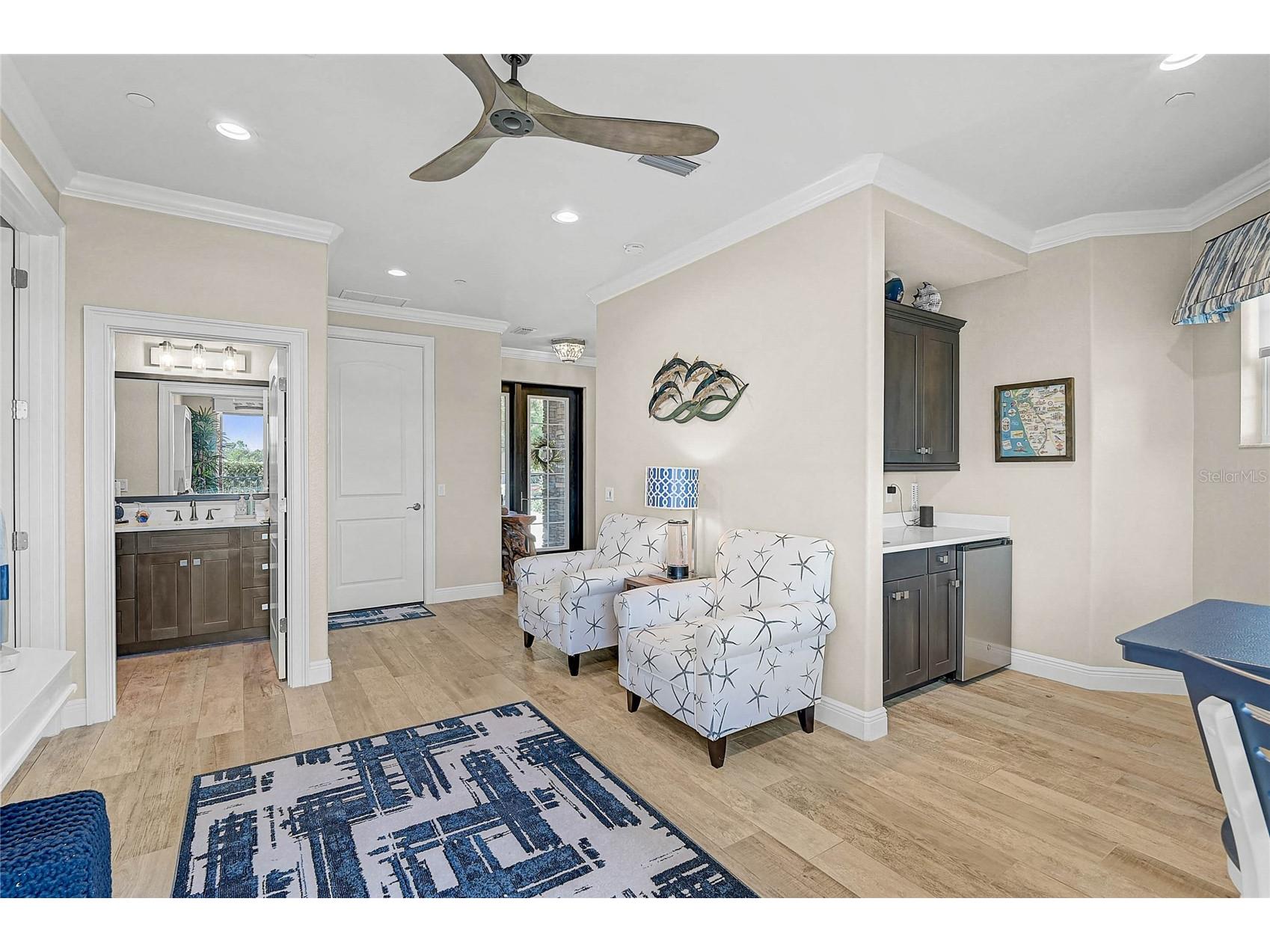 205 E Venice Avenue Venice FL 34285 - INTRACOASTAL WATERWAY N6141398 image10