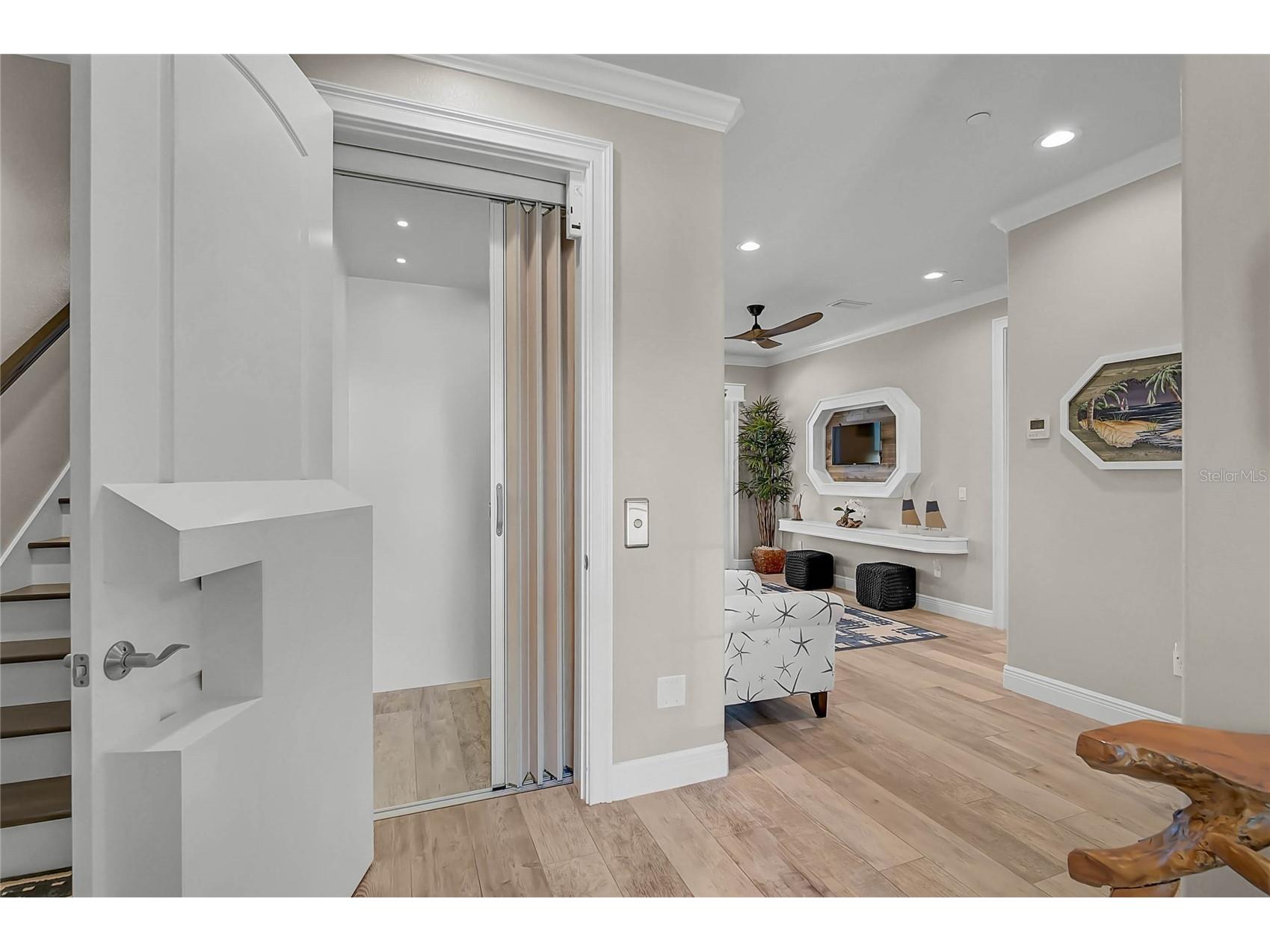 205 E Venice Avenue Venice FL 34285 - INTRACOASTAL WATERWAY N6141398 image16