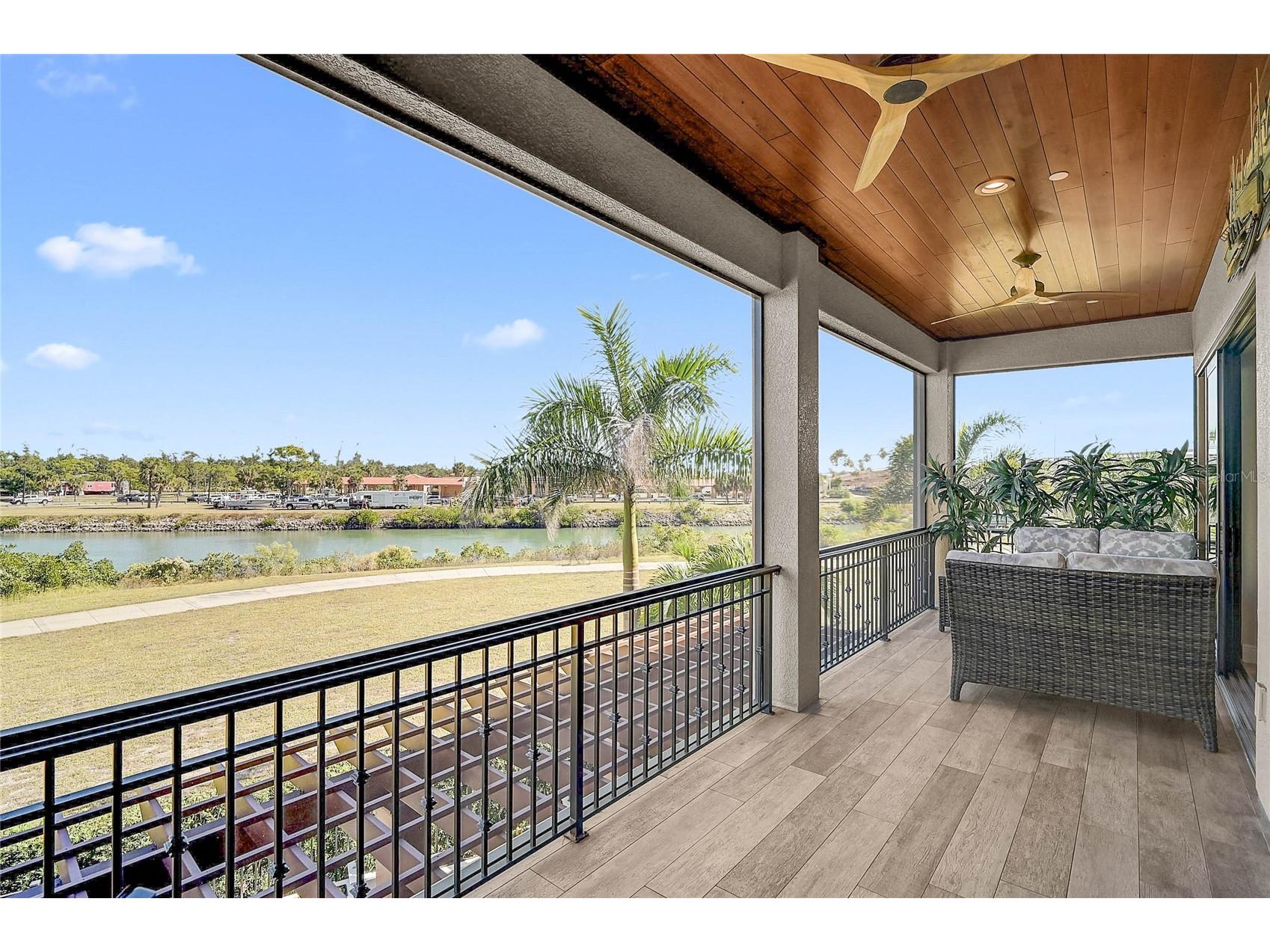 205 E Venice Avenue Venice FL 34285 - INTRACOASTAL WATERWAY N6141398 image23