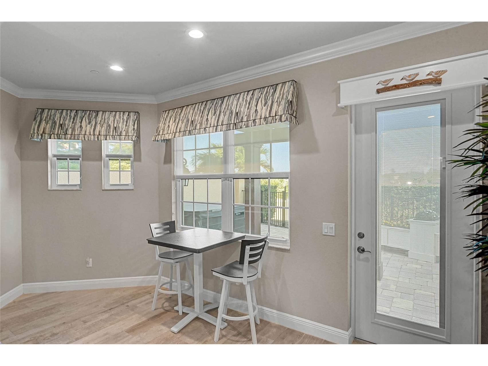 205 E Venice Avenue Venice FL 34285 - INTRACOASTAL WATERWAY N6141398 image7