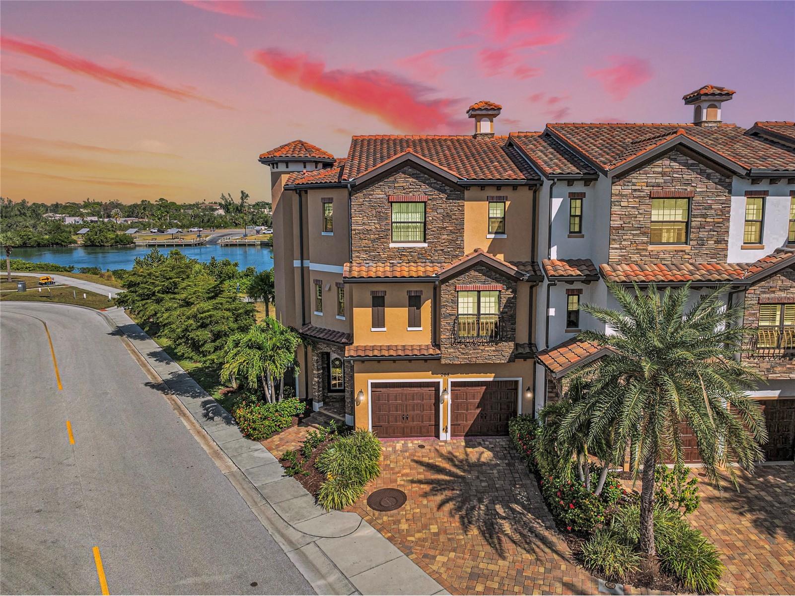 205 E Venice Avenue Venice FL 34285 - INTRACOASTAL WATERWAY N6141398 image71