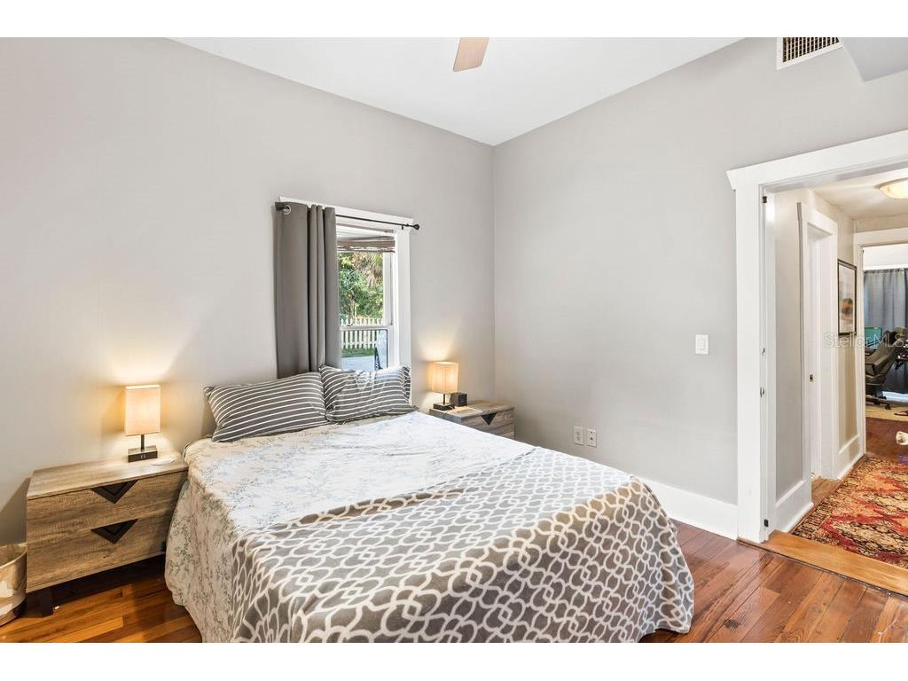 205 E Voorhis Avenue Deland FL 32724 V4948250 image31