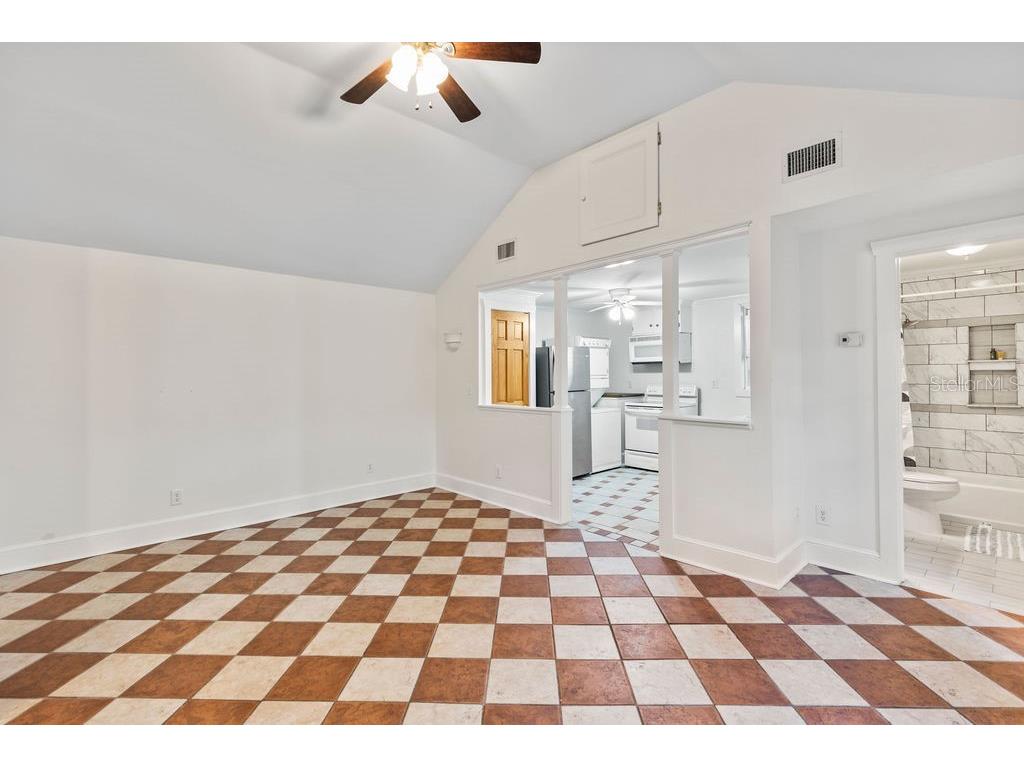 205 E Voorhis Avenue Deland FL 32724 V4948250 image58