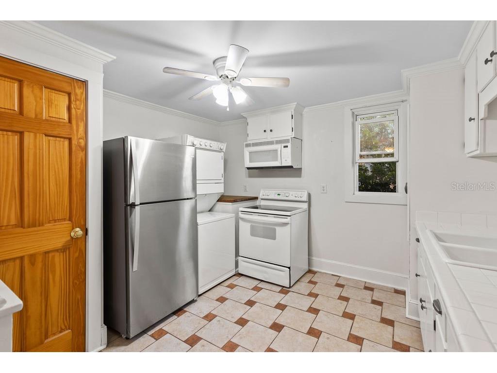 205 E Voorhis Avenue Deland FL 32724 V4948250 image61