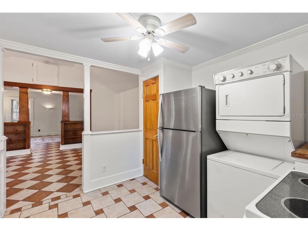 205 E Voorhis Avenue Deland FL 32724 V4948250 image63