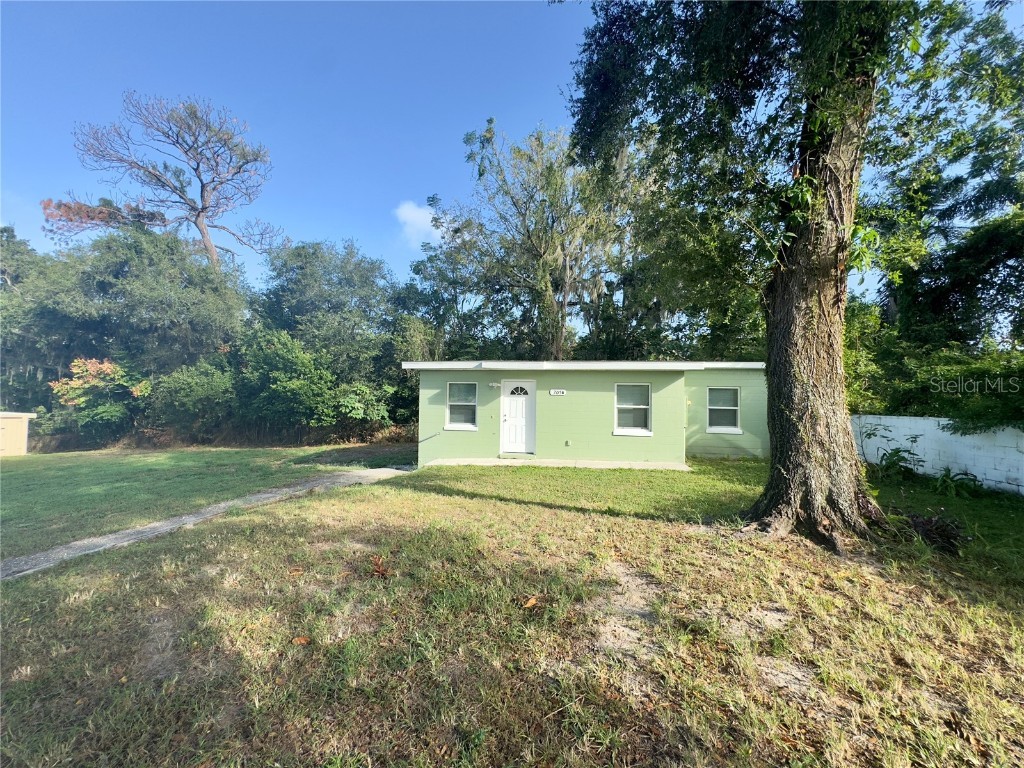 205 Fern Drive #A Leesburg FL 34748 O6350172 image1