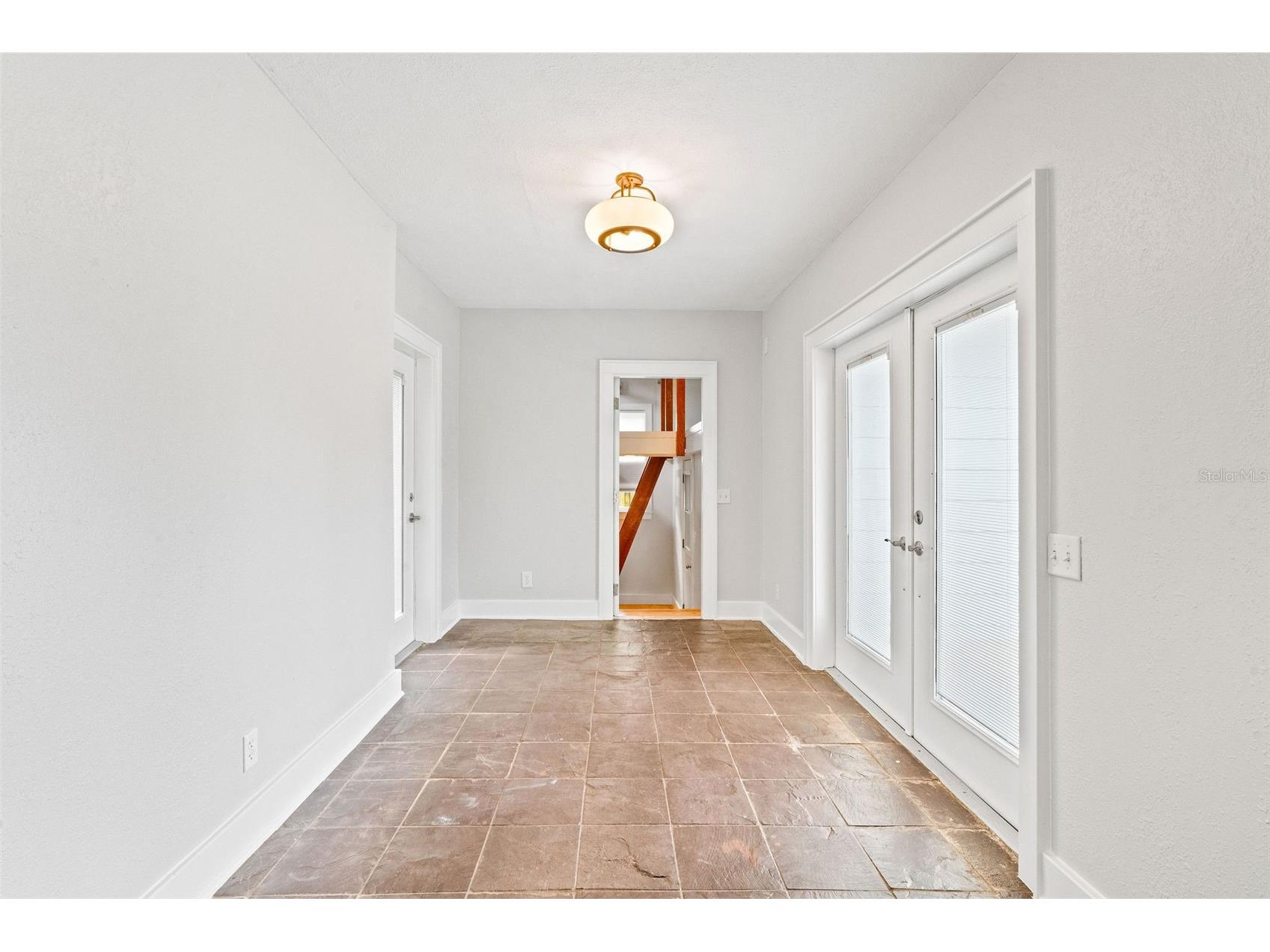 205 Garden Circle N Dunedin FL 34698 TB8487140 image20