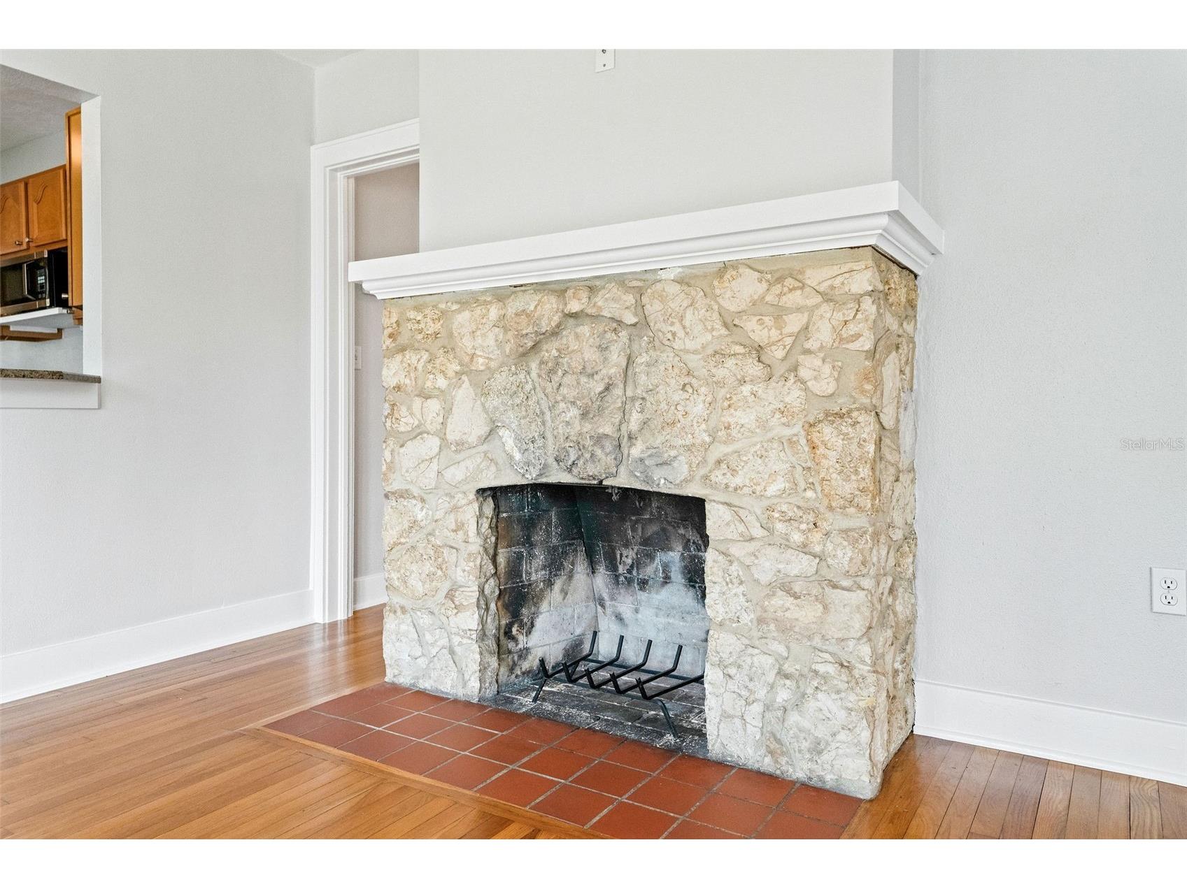 205 Garden Circle N Dunedin FL 34698 TB8487140 image25