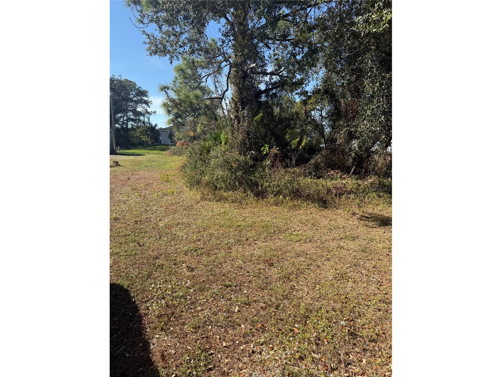 205 Gilbert Avenue N Lehigh Acres FL 33971 D6146175 image1