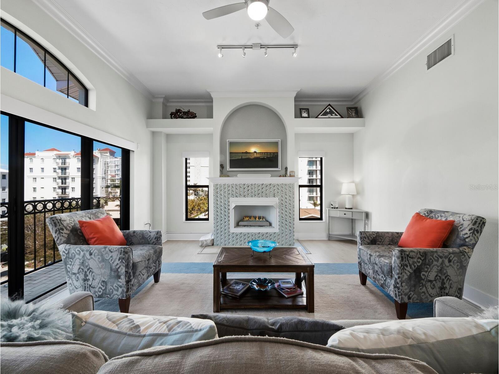 205 Golden Gate Point #401 Sarasota FL 34236 A4683357 image16