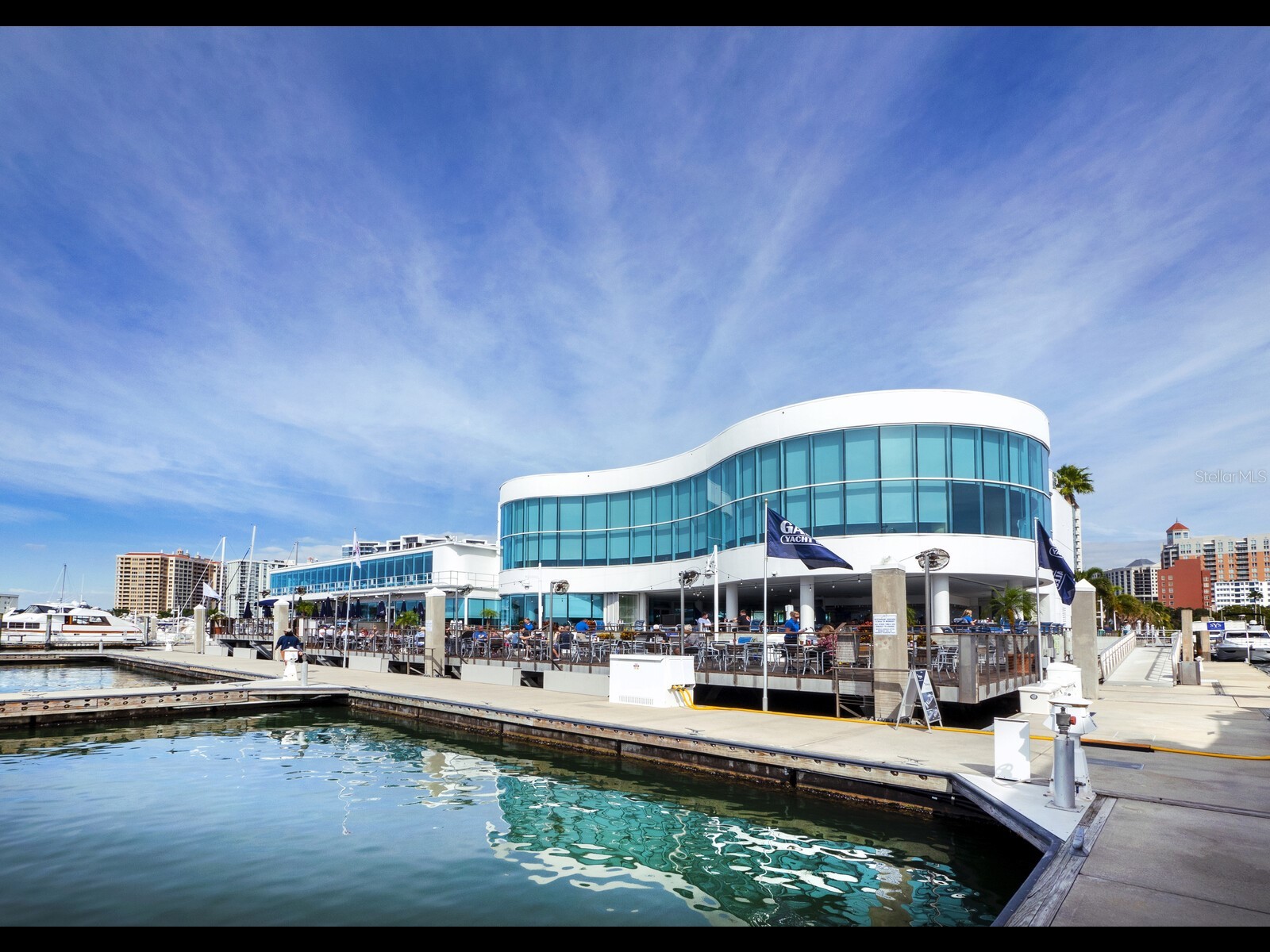 205 Golden Gate Point #401 Sarasota FL 34236 A4683357 image51