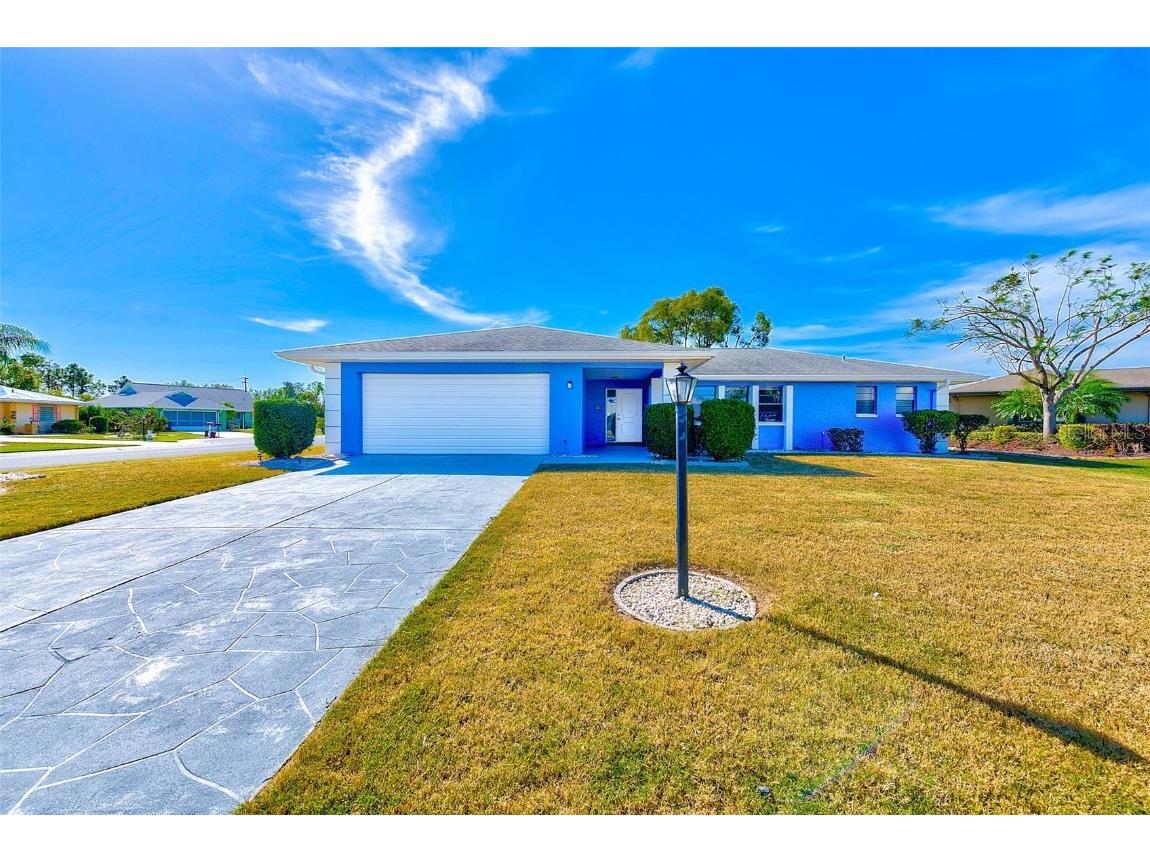 205 Grayson Court Sun City Center FL 33573 TB8322738 image1