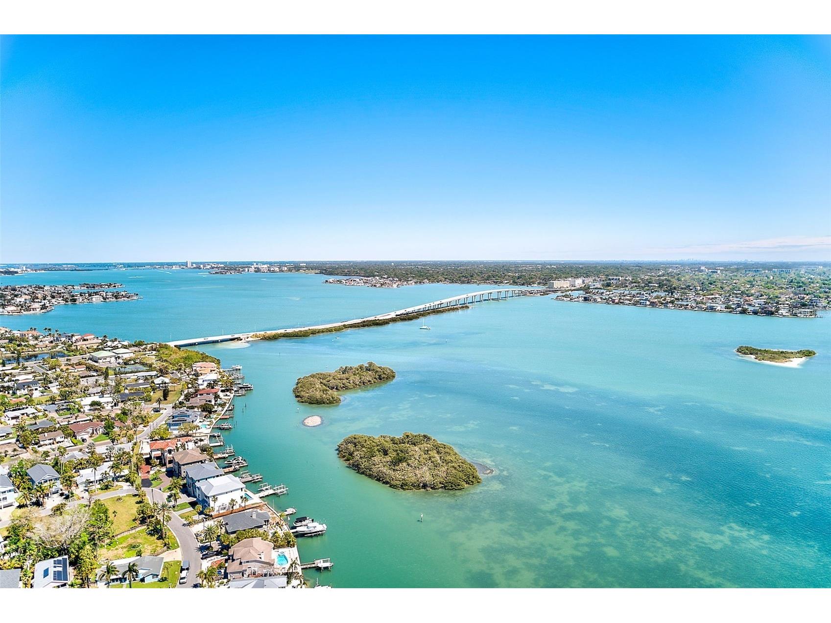 205 Gulf Boulevard Belleair Beach FL 33786 TB8487788 image48