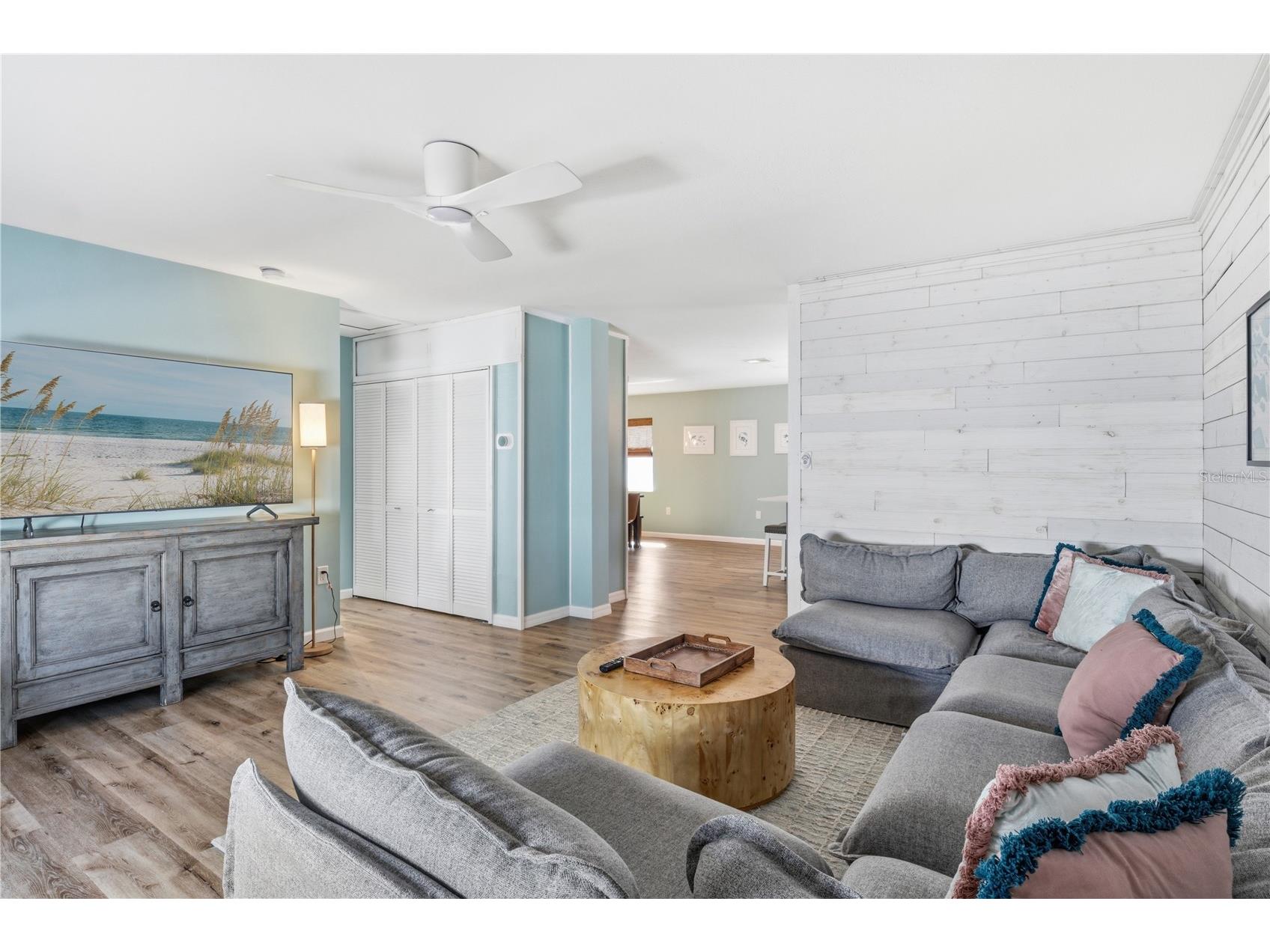 205 Haverkos Court Holmes Beach FL 34217 A4683517 image17