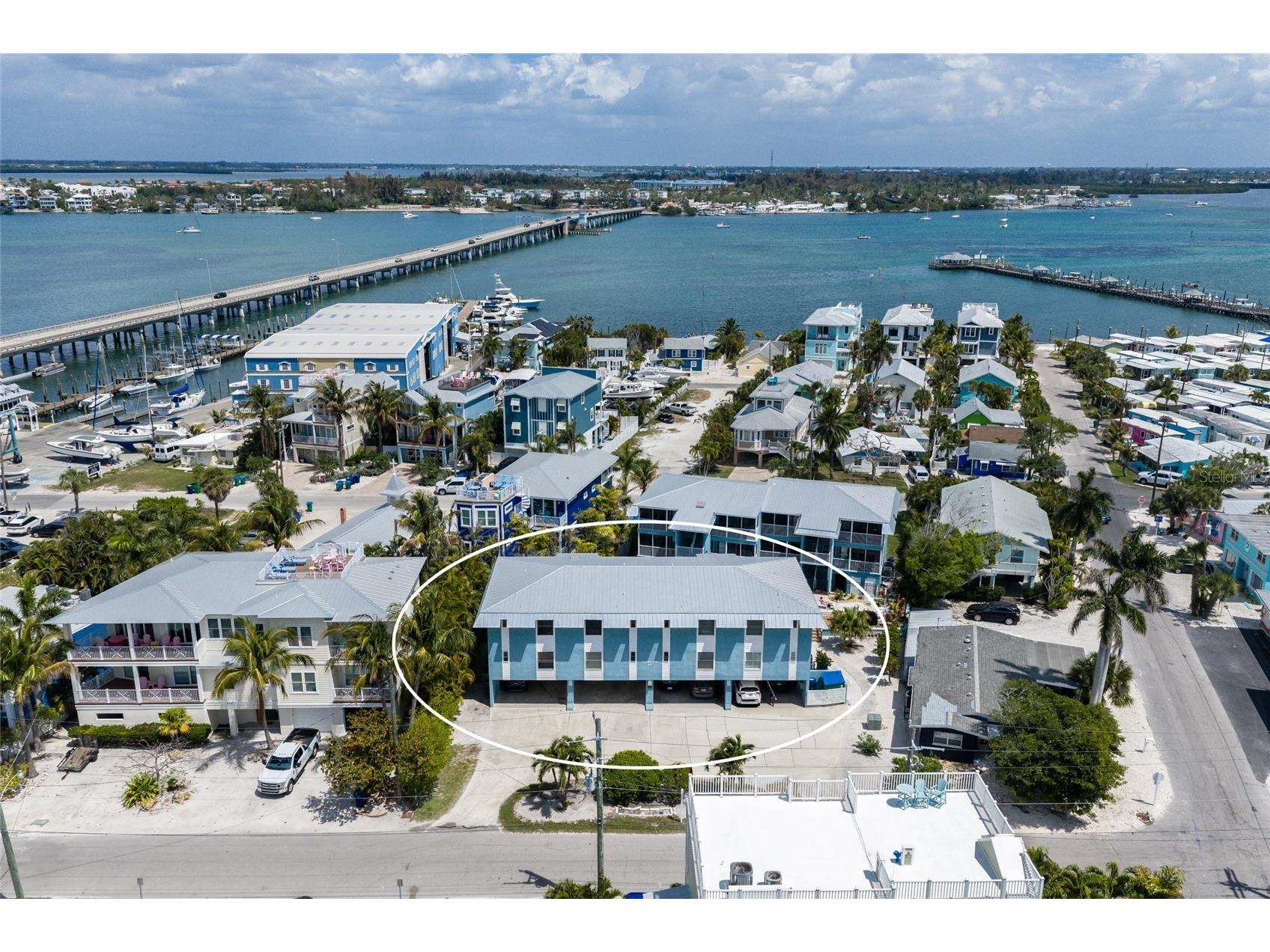 205 Highland Avenue #2 Bradenton Beach FL 34217 A4689457 image1