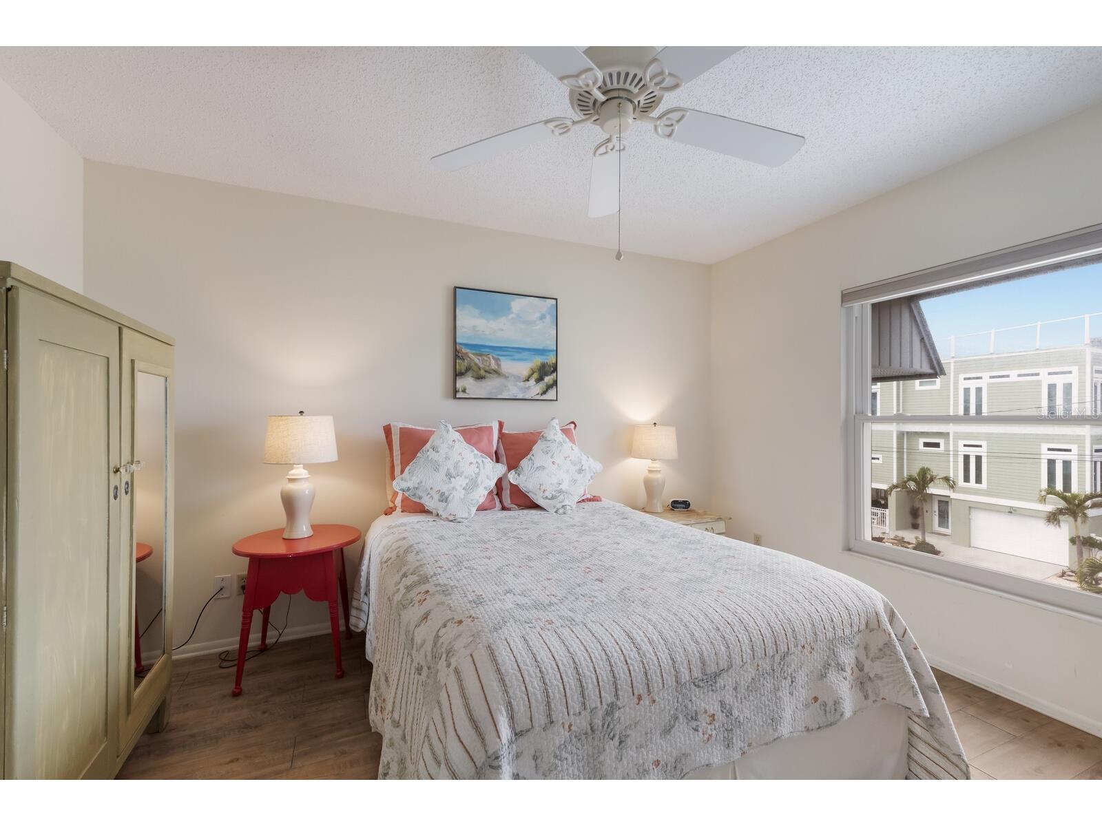 205 Highland Avenue #2 Bradenton Beach FL 34217 A4689457 image18