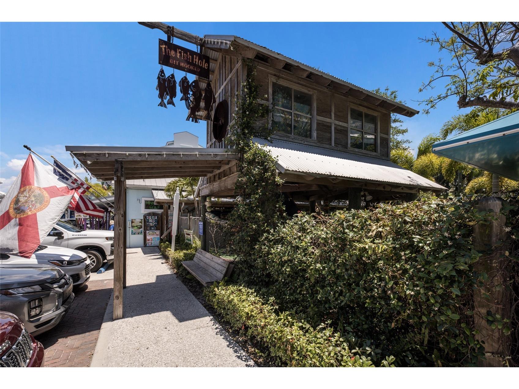 205 Highland Avenue #2 Bradenton Beach FL 34217 A4689457 image36