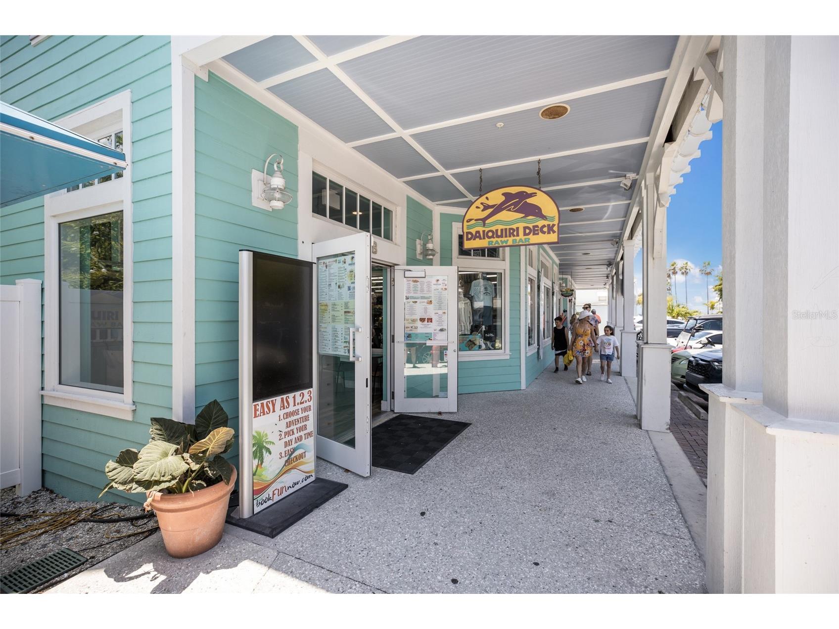 205 Highland Avenue #2 Bradenton Beach FL 34217 A4689457 image37