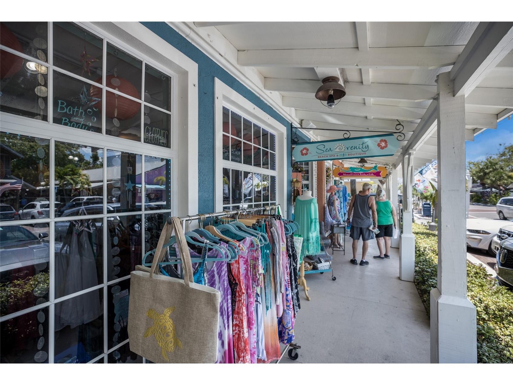 205 Highland Avenue #2 Bradenton Beach FL 34217 A4689457 image38