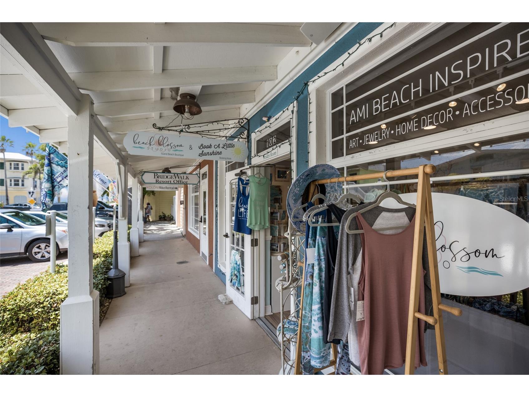 205 Highland Avenue #2 Bradenton Beach FL 34217 A4689457 image40