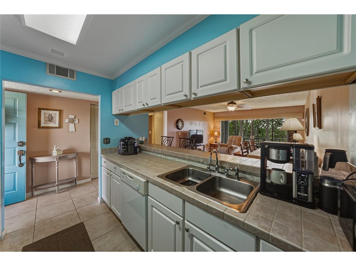 205 La Casa #205 Lake Wales FL 33898 P4937016 image5