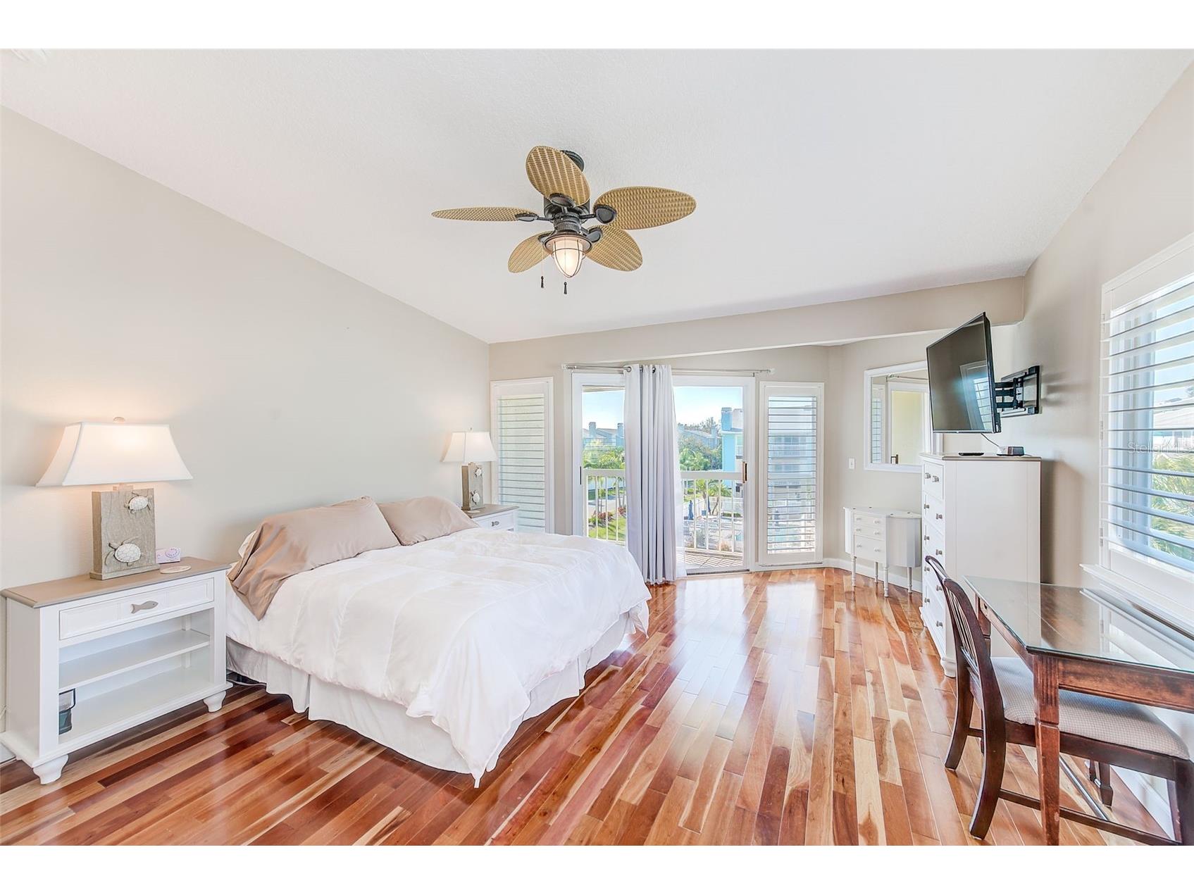 205 Marcdale Boulevard Indian Rocks Beach FL 33785 TB8449185 image27