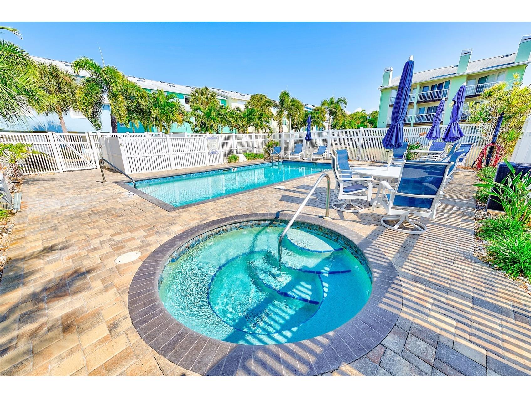 205 Marcdale Boulevard Indian Rocks Beach FL 33785 TB8449185 image3