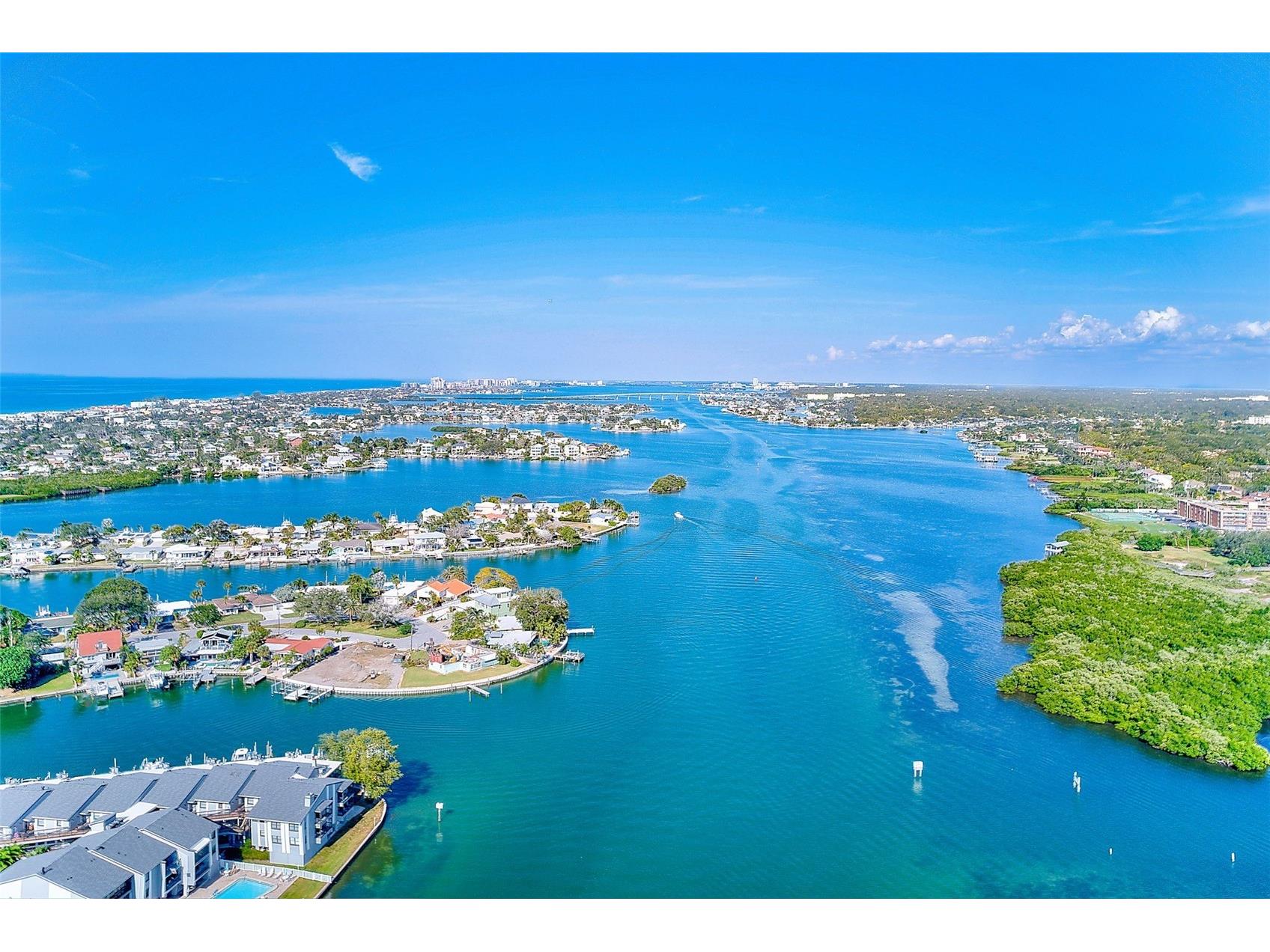 205 Marcdale Boulevard Indian Rocks Beach FL 33785 TB8449185 image44