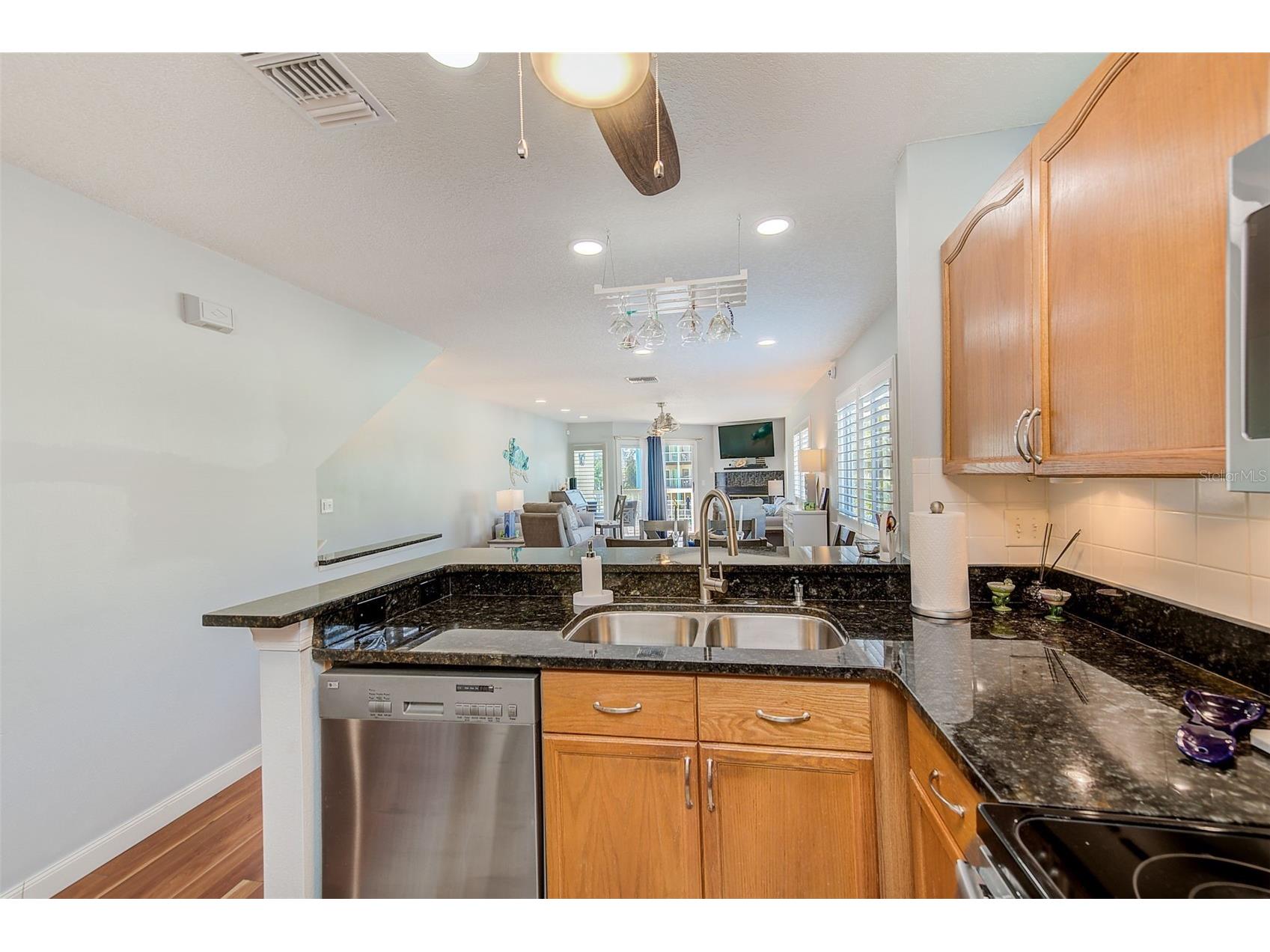 205 Marcdale Boulevard Indian Rocks Beach FL 33785 TB8449185 image5