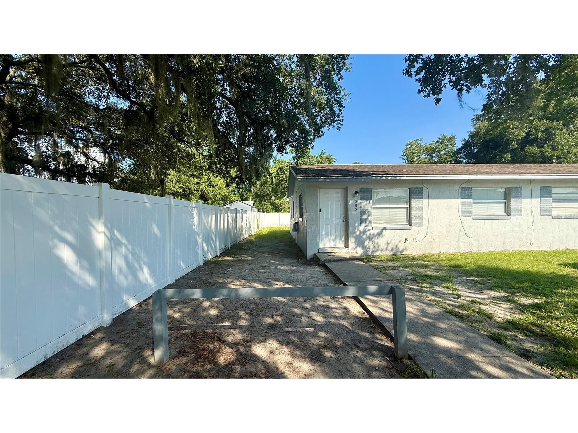 205 Mill Street Wildwood FL 34785 S5152669 image2