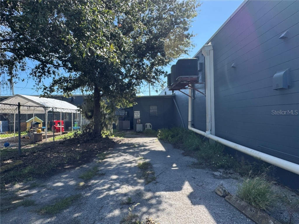 205 N Scenic Highway Frostproof FL 33843 K4903069 image4