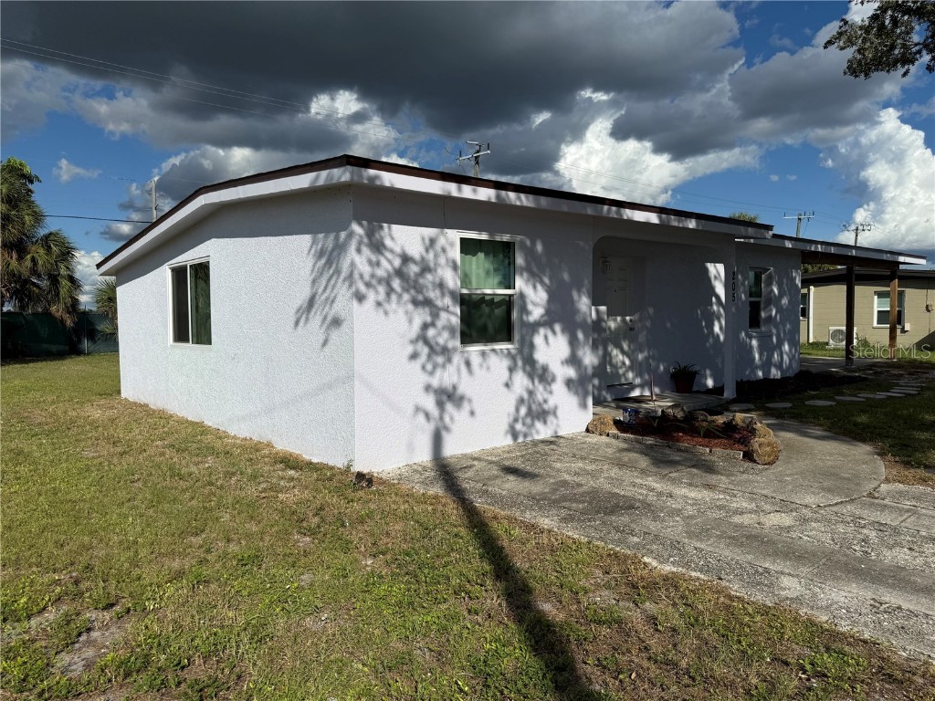 205 NE Martin Drive NE Port Charlotte FL 33952 A4666719 image14