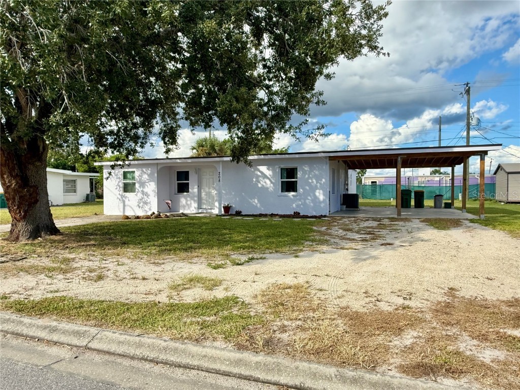 205 NE Martin Drive NE Port Charlotte FL 33952 A4666719 image3