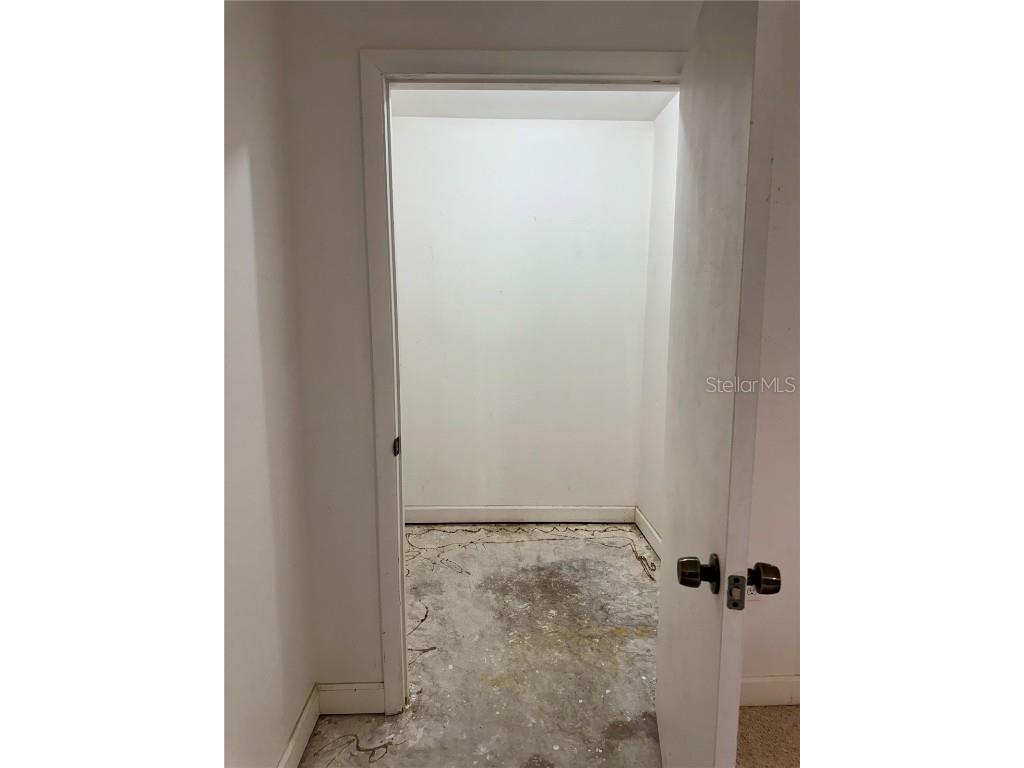 205 NE Martin Drive NE Port Charlotte FL 33952 A4666719 image39