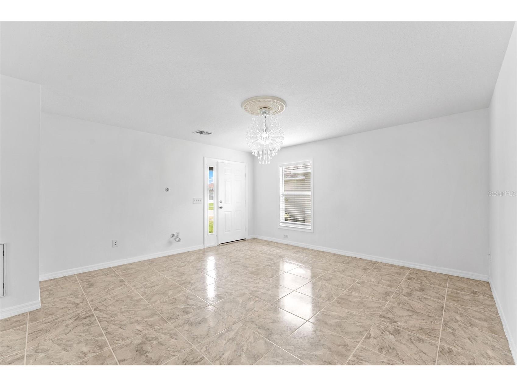 205 Owenshire Circle Kissimmee FL 34744 S5151174 image4