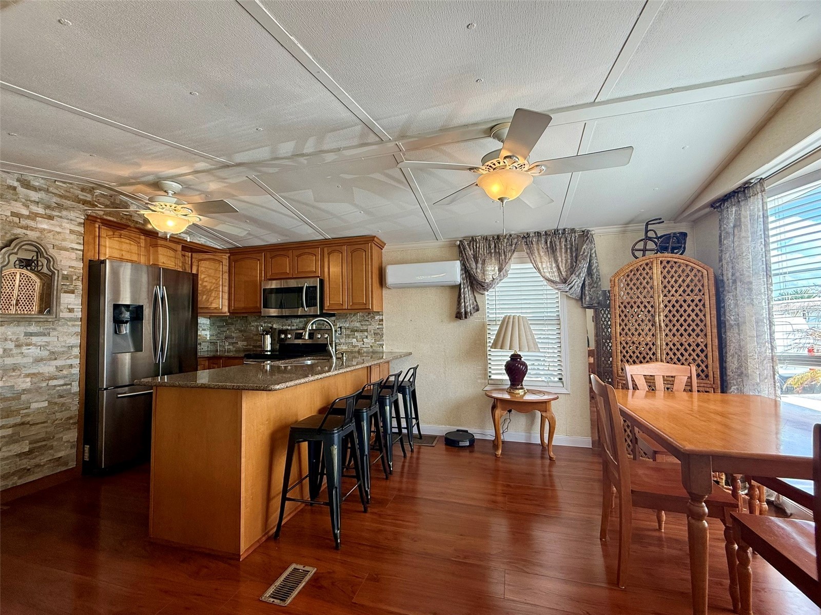 205 Pansy Street Davenport FL 33837 P4938448 image6
