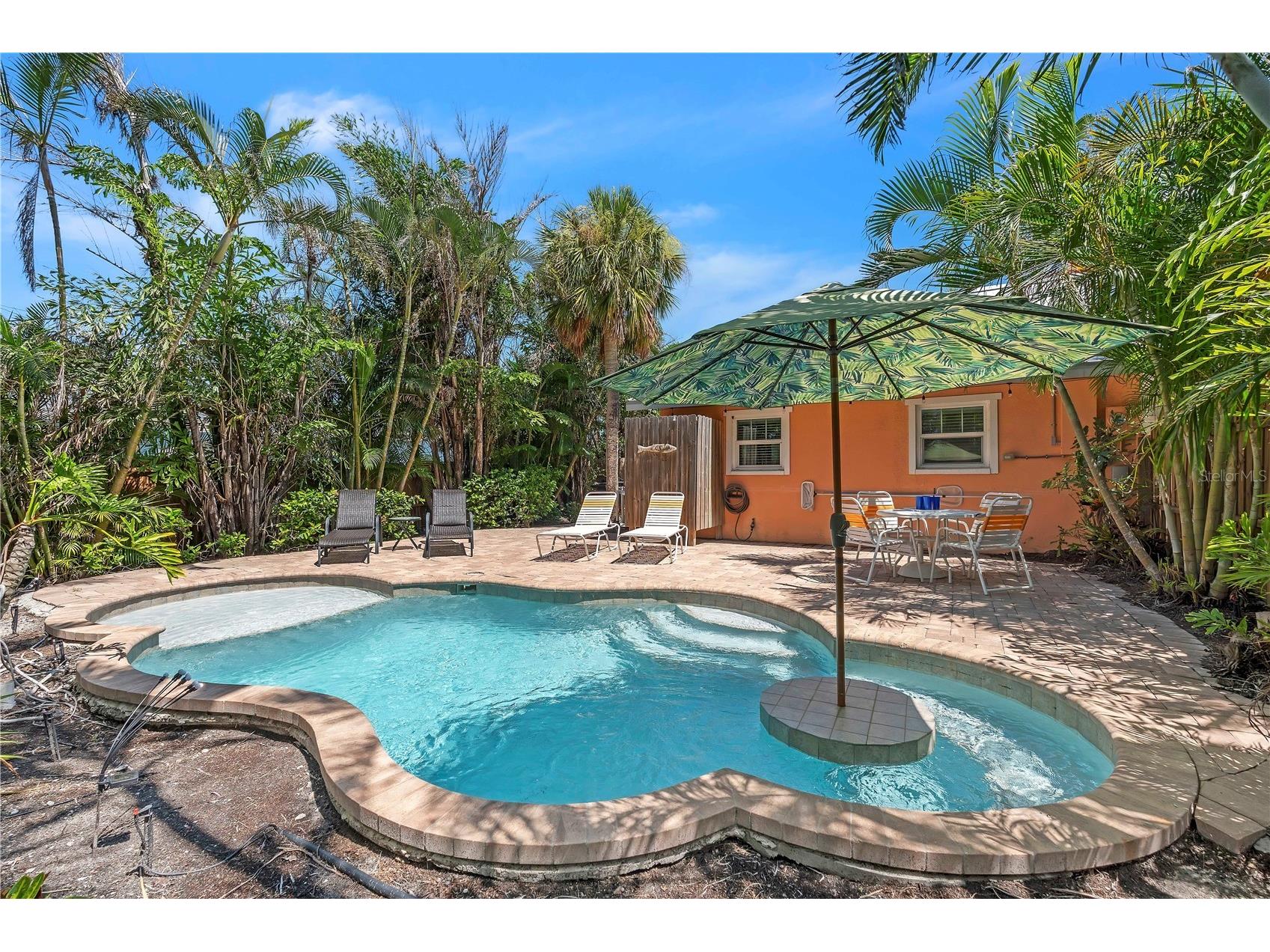 205 Peacock Lane #A Bradenton Beach FL 34217 A4682104 image2